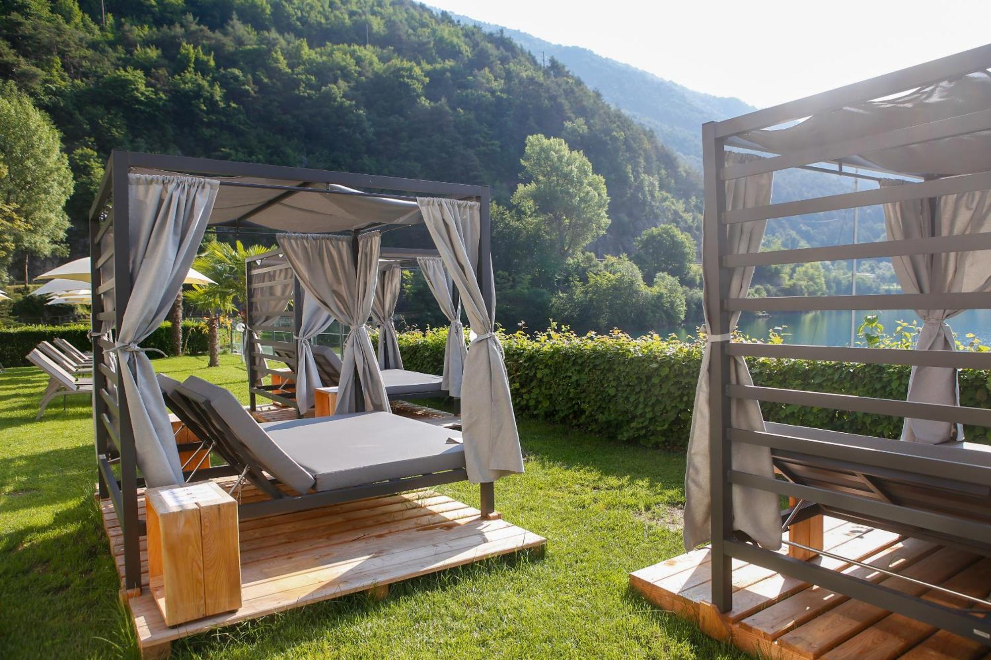 Hotel Lido Pieve Di Ledro Exterior foto
