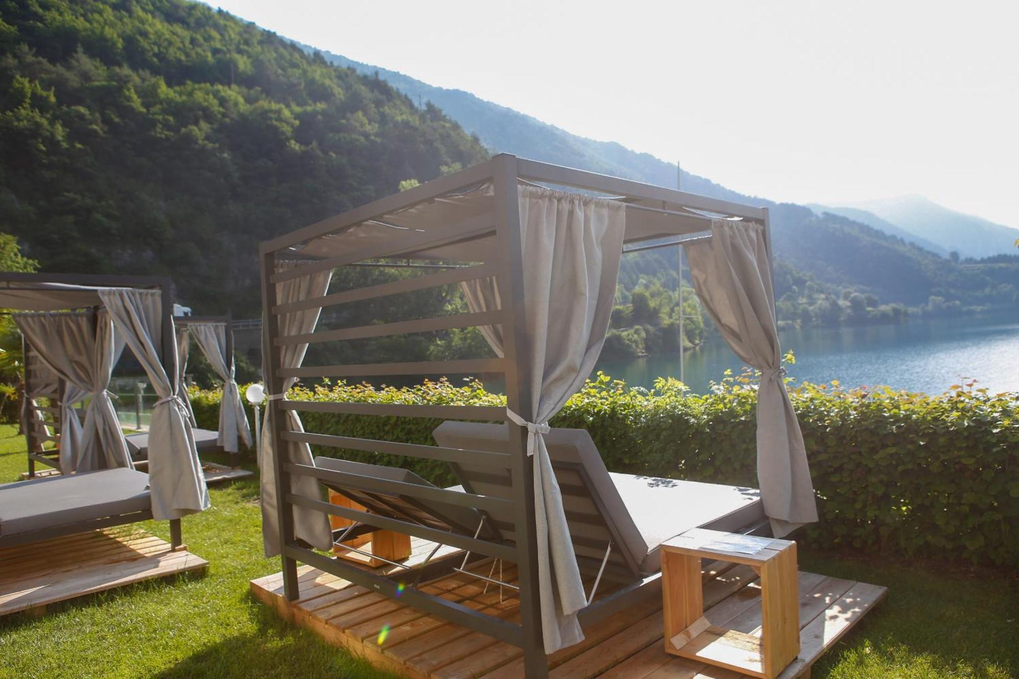 Hotel Lido Pieve Di Ledro Exterior foto