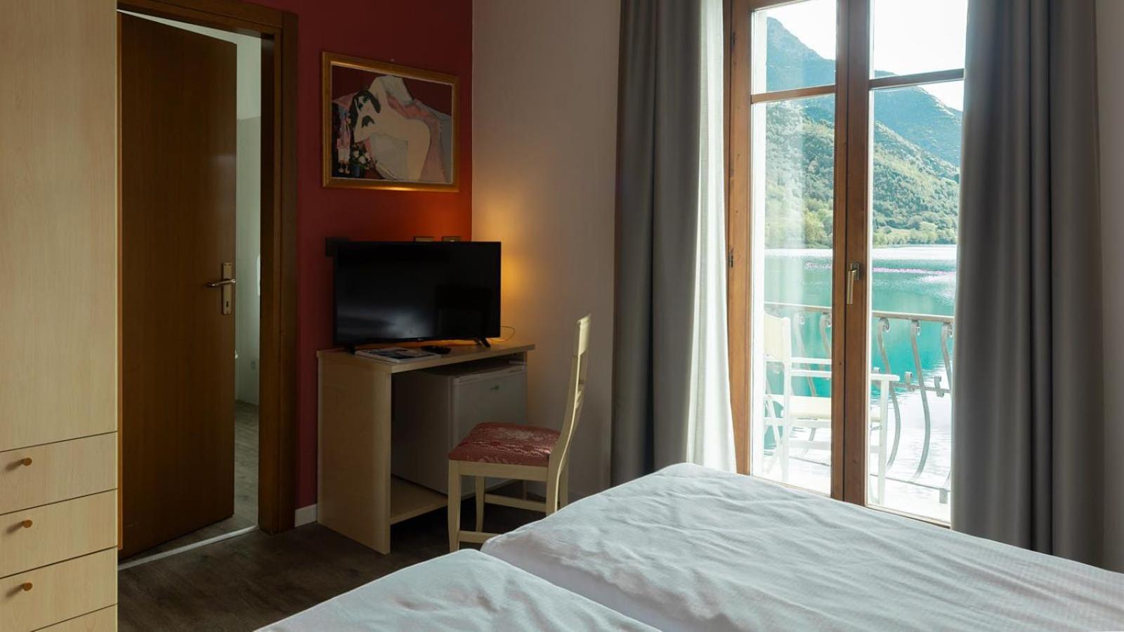 Hotel Lido Pieve Di Ledro Exterior foto